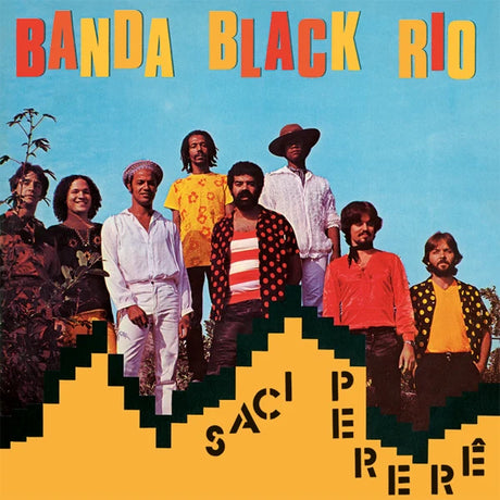 Album cover of Banda Black Rio with seven individuals against a blue sky.