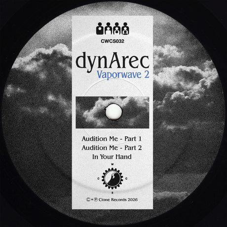 Vinyl record label with cloud background and text 'dynArec Vaporwave 2' on a black circle.